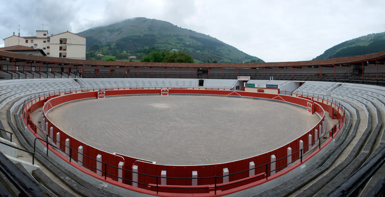 Interior de la Plaza de toros de Azpeitia